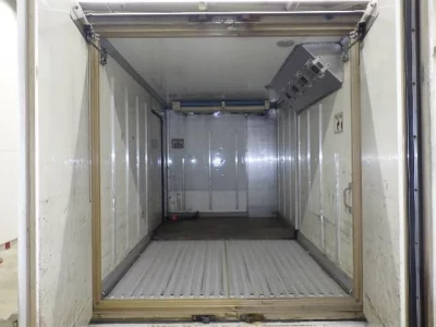 Toyota DYNA  с аукциона в Японии