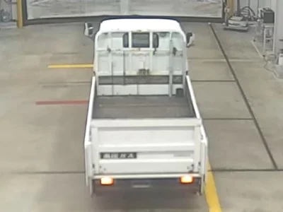 Toyota DYNA  с аукциона в Японии