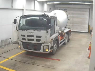 Isuzu TRUCK  с аукциона в Японии