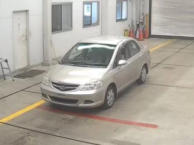 Honda FIT  с аукциона в Японии