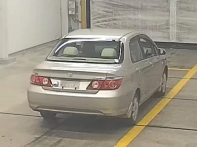 Honda FIT  с аукциона в Японии