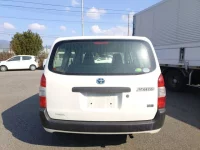 Toyota SUCCEED лот № 13583 оценка 3.5  с аукциона в Японии 3