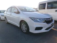 Honda GRACE лот № 13320 оценка   с аукциона в Японии 1