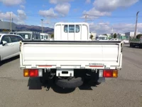 Mazda TITAN лот № 13384 оценка 3.5  с аукциона в Японии 3