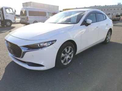 Mazda MAZDA3  с аукциона в Японии