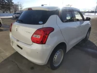 Suzuki SWIFT лот № 12087 оценка 3.5  с аукциона в Японии 2