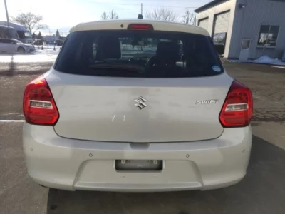 Suzuki SWIFT  с аукциона в Японии