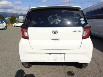 Daihatsu MIRA E S