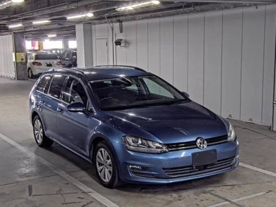 Volkswagen GOLF VARIANT