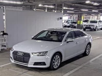 Audi A4 лот № 570 оценка 3.5  с аукциона в Японии 3