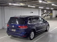 Volkswagen GOLF TOURAN лот № 89 оценка 4.5  с аукциона в Японии 1