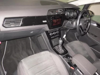 Volkswagen GOLF TOURAN