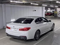 BMW 5-Series лот № 577 оценка 4.5  с аукциона в Японии 1