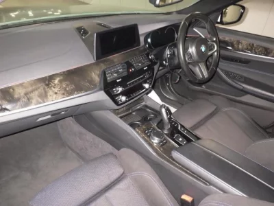 BMW 5-Series  с аукциона в Японии