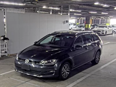 Volkswagen GOLF VARIANT