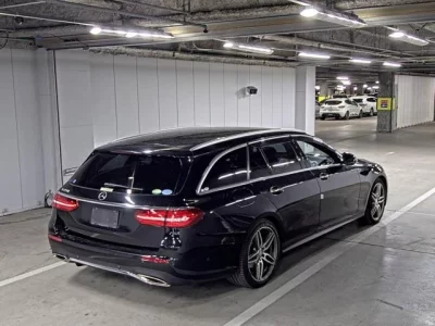 Mercedes-Benz E CLASS WAGON