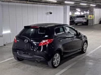 Mazda DEMIO лот № 810 оценка 3.5  с аукциона в Японии 1