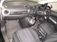 Mazda DEMIO лот № 810 оценка 3.5  с аукциона в Японии 2