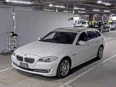 BMW 5-Series  с аукциона в Японии