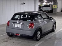 BMW MINI лот № 673 оценка 5  с аукциона в Японии 1