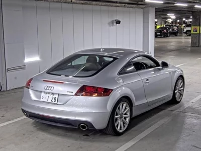 Audi TT  с аукциона в Японии