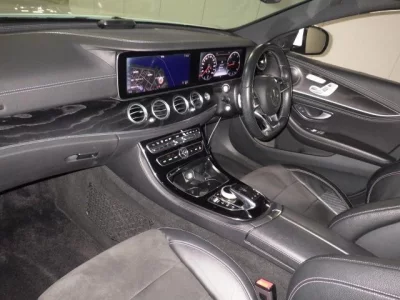 Mercedes-Benz E CLASS WAGON