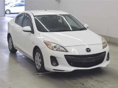 Mazda AXELA  с аукциона в Японии