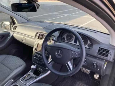 Mercedes-Benz B CLASS