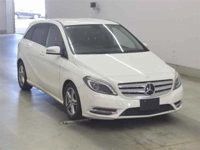 Mercedes-Benz B CLASS
