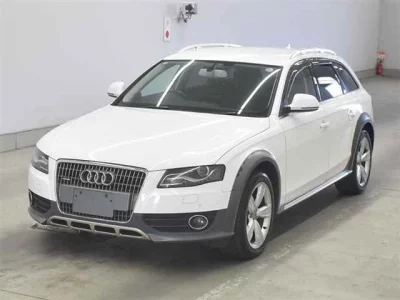 Audi A4  с аукциона в Японии