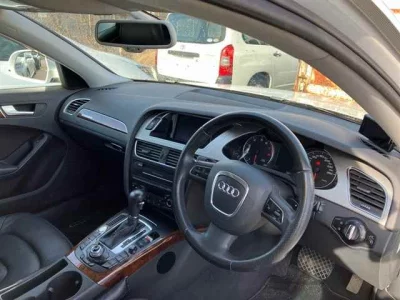 Audi A4  с аукциона в Японии