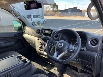 Nissan CARAVAN VAN  с аукциона в Японии
