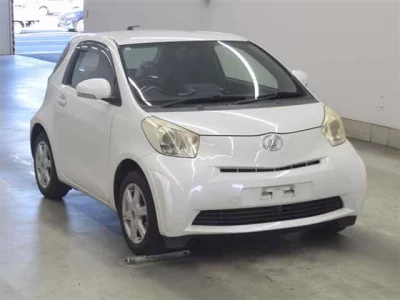 Toyota IQ