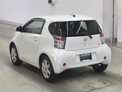 Toyota IQ