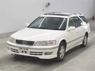 Toyota MARK2 QUALIS