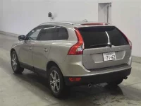 Volvo XC60 лот № 80042 оценка R  с аукциона в Японии 1