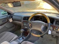 Toyota CHASER лот № 70201 оценка 3.5  с аукциона в Японии 2