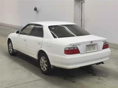 Toyota CHASER  с аукциона в Японии
