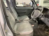 Nissan CLIPPER VAN лот № 80044 оценка 4  с аукциона в Японии 6