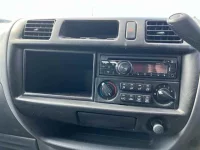 Mazda BONGO VAN лот № 80071 оценка 3.5  с аукциона в Японии 5