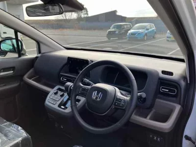 Honda FREED  с аукциона в Японии