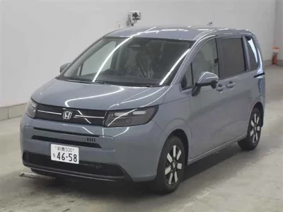 Honda FREED  с аукциона в Японии