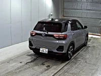 Toyota RAIZE лот № 3026 оценка 5  с аукциона в Японии 4