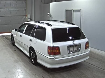 Toyota CROWN ESTATE