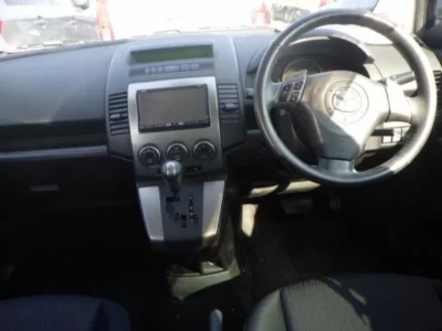 Mazda PREMACY  с аукциона в Японии