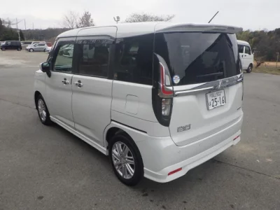 Mitsubishi DELICA D2