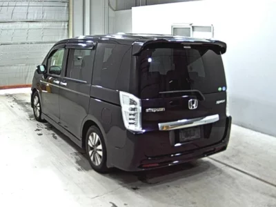 Honda STEP WAGON