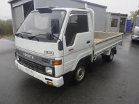 Toyota HIACE TRUCK лот № 1830 оценка 3.5  с аукциона в Японии 3