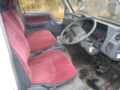 Toyota HIACE TRUCK  с аукциона в Японии