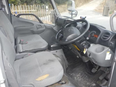 Toyota DYNA  с аукциона в Японии